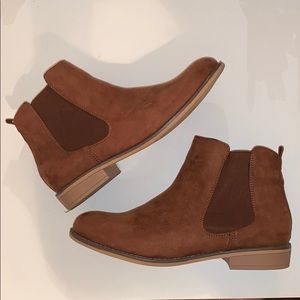 Loft ankle boot